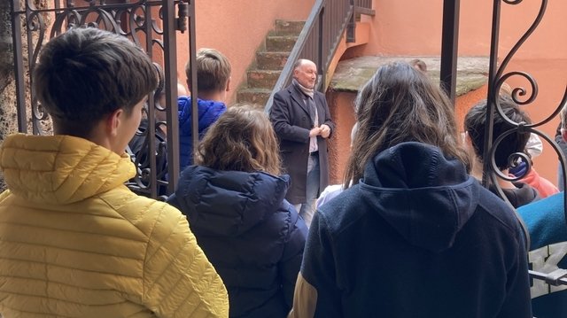 Le Lycée-Collège des Creusets en visite à l’exposition de Wim Wenders, Mes amis Polaroid